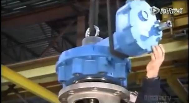 比人還大的大型閥門是怎么制造出來的?- 比人還大的大型閥門是怎么制造出來的?-