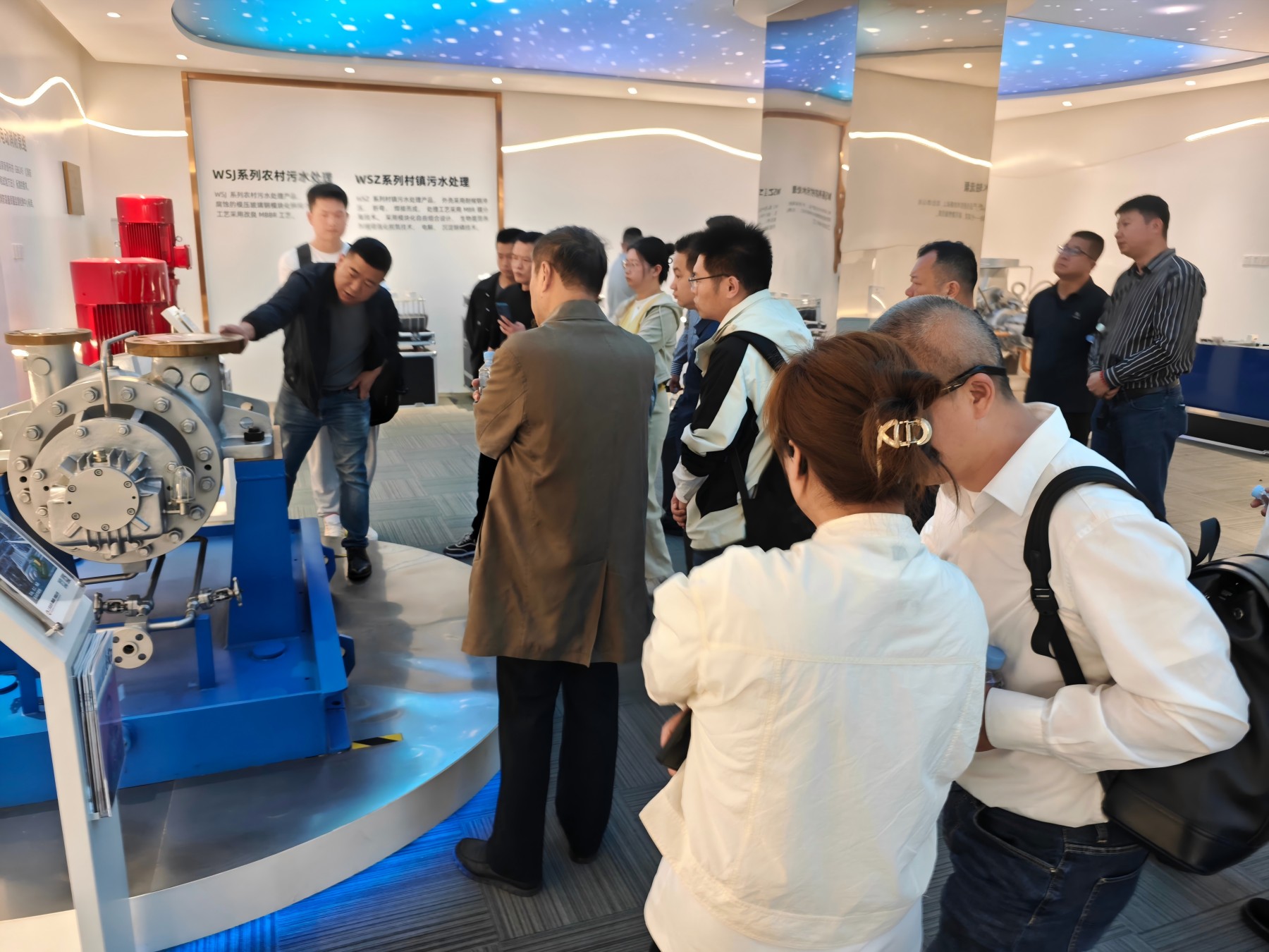 【世環(huán)通企業(yè)游學(xué)】走進(jìn)連成泵業(yè)集團(tuán),解碼創(chuàng)新科技×綠色智造雙引擎- 【世環(huán)通企業(yè)游學(xué)】走進(jìn)連成泵業(yè)集團(tuán),解碼創(chuàng)新科技×綠色智造雙引擎-